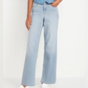 Wide leg blue jeans